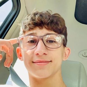 Meet your Posher, Lincoln